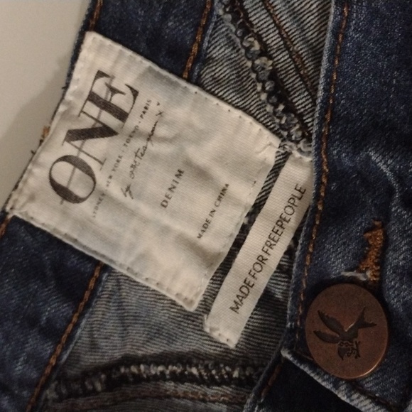 One Teaspoon Blue Jean Shorts - Picture 5 of 10